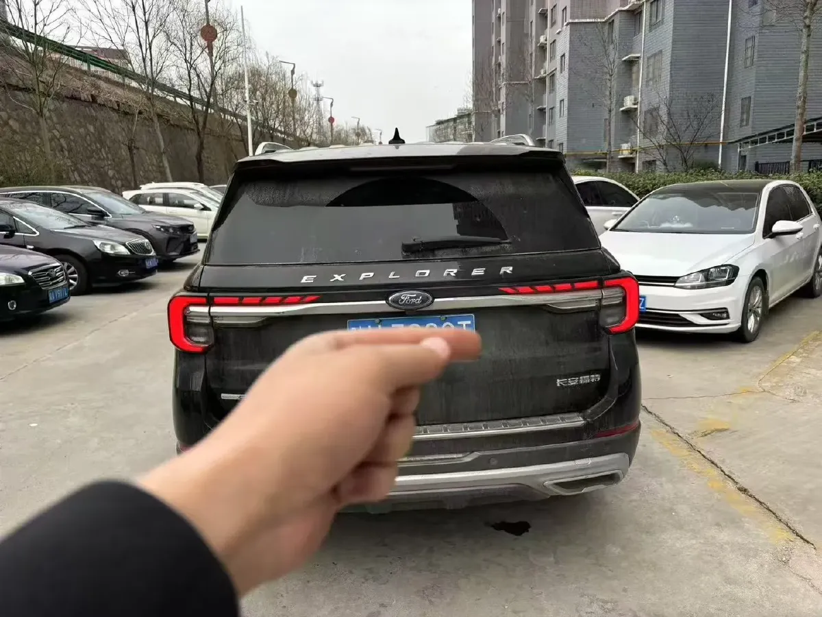 2023 Ford Explorer 2.3T 276HP L4 10AT,autocango,china used car exporter,china ev exporter,chinese used car exporter,chinese used ev exporter