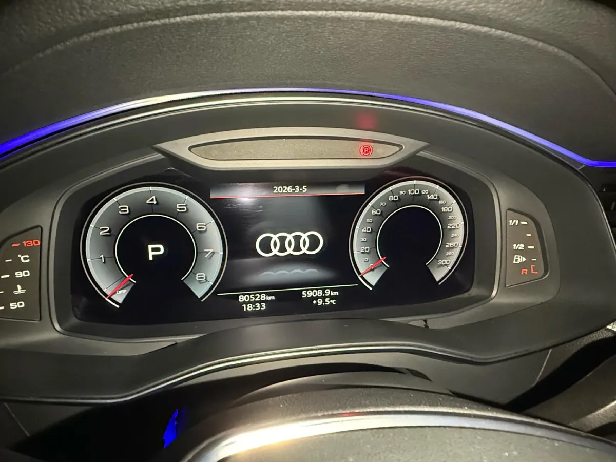 2021 Audi A6L 2.0T 190HP L4 7DCT,autocango,china used car exporter,china ev exporter,chinese used car exporter,chinese used ev exporter