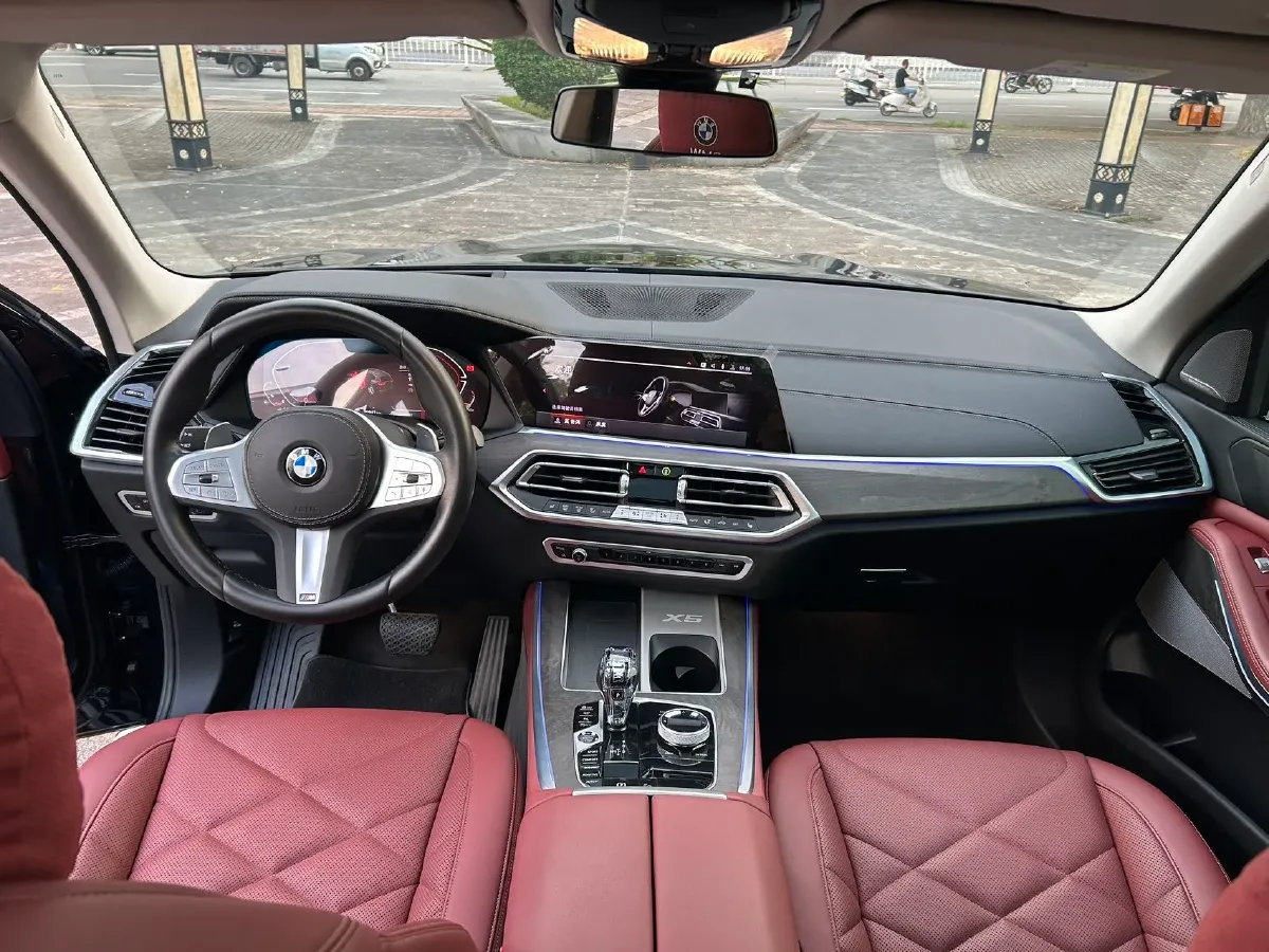 2022 BMW X5 2.0T 245HP L4 8AT,autocango,china used car exporter,china ev exporter,chinese used car exporter,chinese used ev exporter