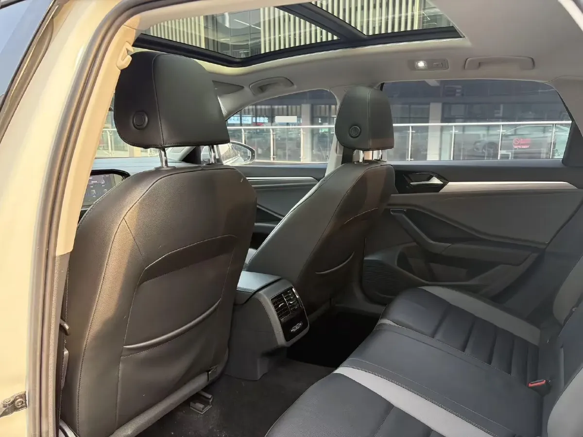 2021 Volkswagen Sagitar 1.4T 150HP L4 7DCT,autocango,china used car exporter,china ev exporter,chinese used car exporter,chinese used ev exporter