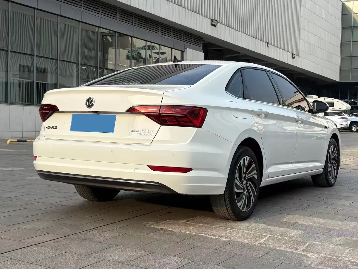 2021 Volkswagen Sagitar 1.4T 150HP L4 7DCT,autocango,china used car exporter,china ev exporter,chinese used car exporter,chinese used ev exporter