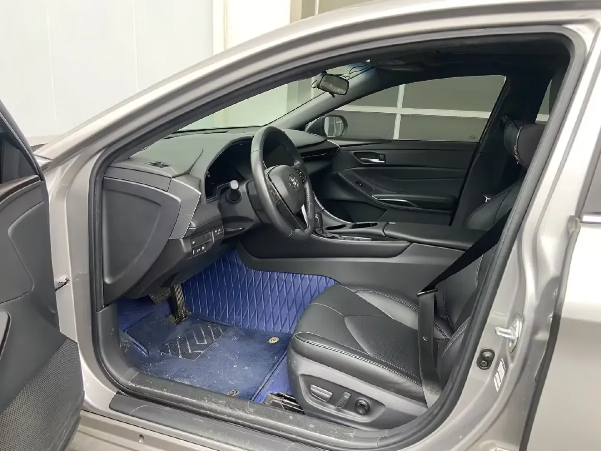 2022 Toyota Avalon 2.0L 178HP L4 CVT,autocango,china used car exporter,china ev exporter,chinese used car exporter,chinese used ev exporter