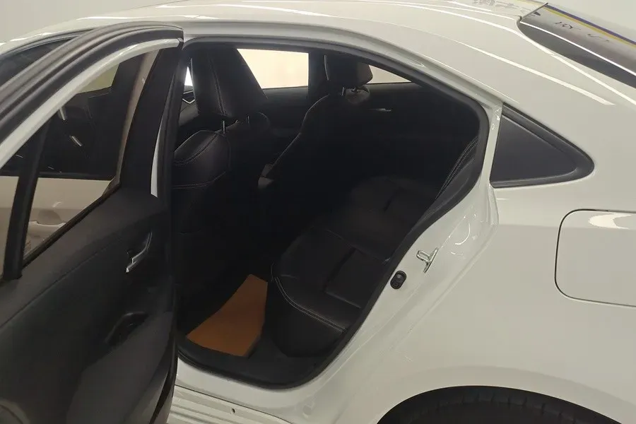 2022 Toyota Corolla 1.2T 116HP L4 CVT,autocango,china used car exporter,china ev exporter,chinese used car exporter,chinese used ev exporter