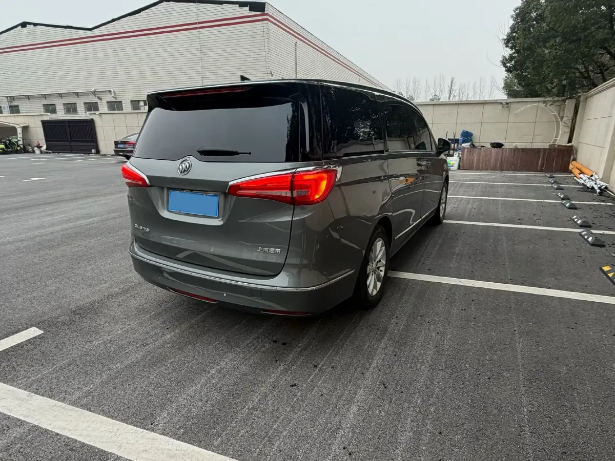 2018 Buick GL8 2.0T 260HP L4 6AT,autocango,china used car exporter,china ev exporter,chinese used car exporter,chinese used ev exporter