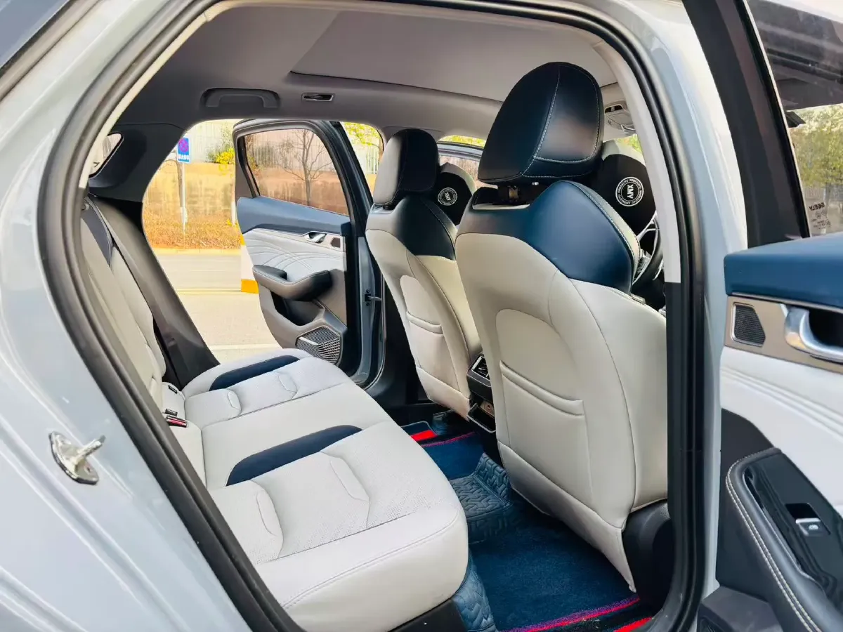 2021 Geely Preface 2.0T 190HP L4 7DCT,autocango,china used car exporter,china ev exporter,chinese used car exporter,chinese used ev exporter