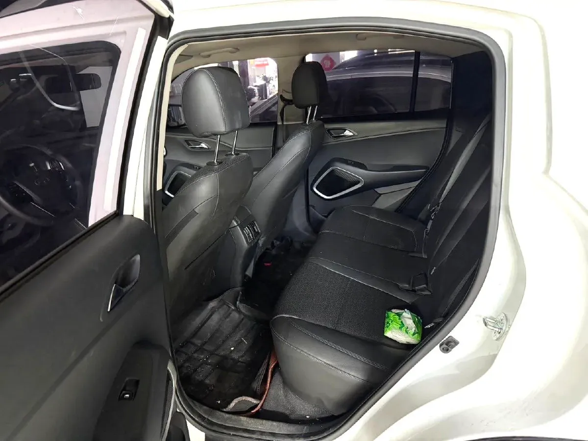 2018 Hyundai ix35 2.0L 160HP L4 6AT,autocango,china used car exporter,china ev exporter,chinese used car exporter,chinese used ev exporter