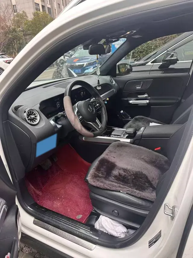 2023 Mercedes-Benz GLB Class 2.0T 190HP L4 8DCT,autocango,china used car exporter,china ev exporter,chinese used car exporter,chinese used ev exporter