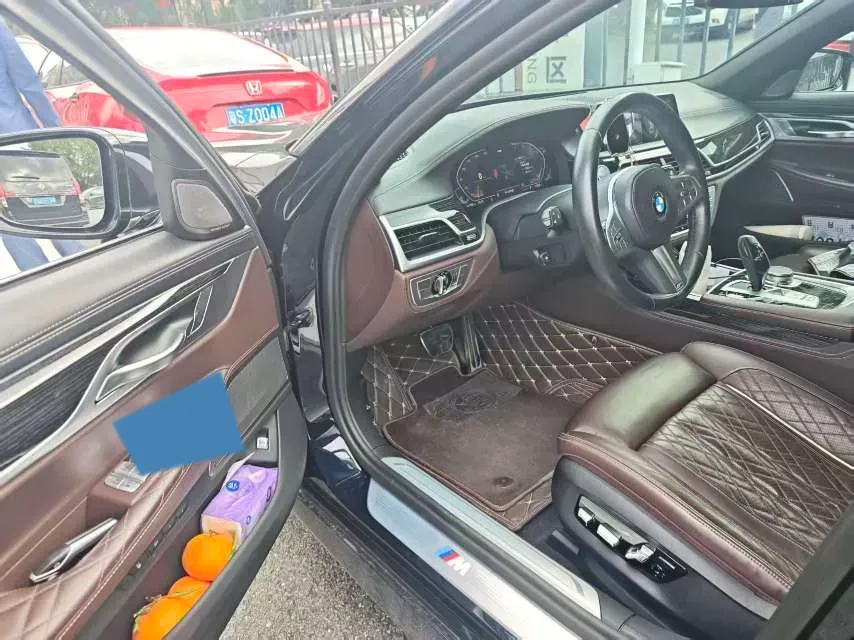 2021 BMW 7 Series 3.0T 340HP L6 8AT,autocango,china used car exporter,china ev exporter,chinese used car exporter,chinese used ev exporter