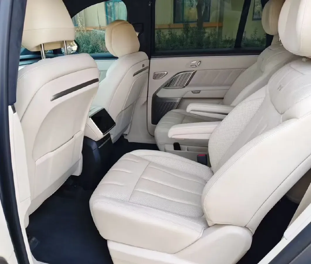 2025 ONVO L90 BEV,autocango,china used car exporter,china ev exporter,chinese used car exporter,chinese used ev exporter