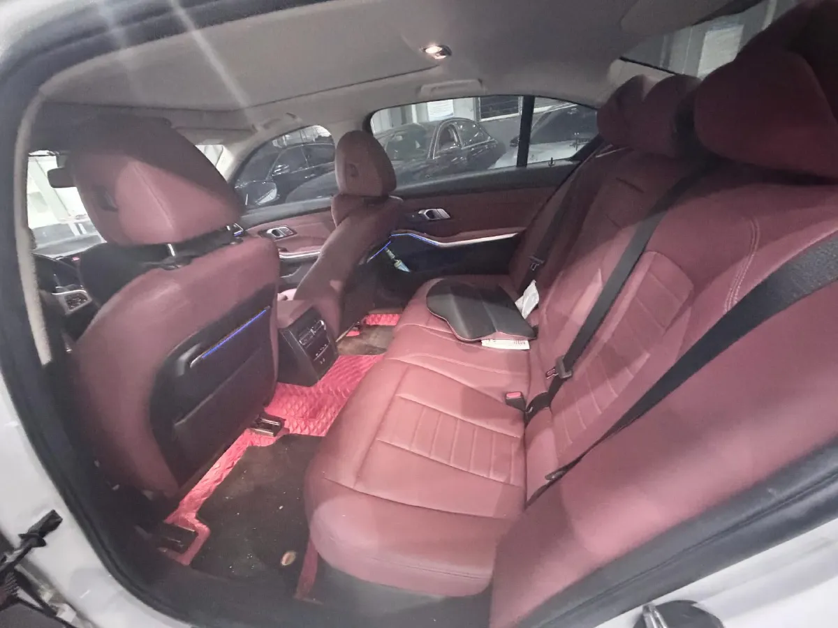 2021 BMW 3 Series 2.0T 184HP L4 8AT,autocango,china used car exporter,china ev exporter,chinese used car exporter,chinese used ev exporter