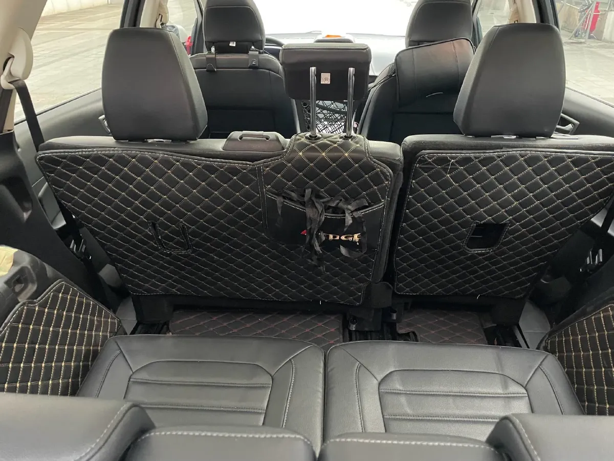 2020 Ford Edge 2.0T 245HP L4 8AT,autocango,china used car exporter,china ev exporter,chinese used car exporter,chinese used ev exporter