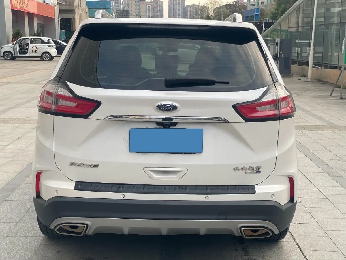 2020 Ford Edge 2.0T 245HP L4 8AT,autocango,china used car exporter,china ev exporter,chinese used car exporter,chinese used ev exporter