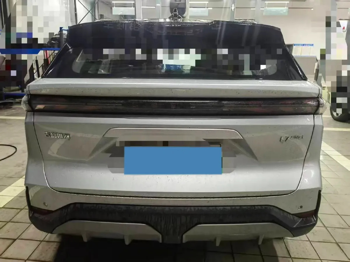 2025 Geely Galaxy L7 1.5L 112HP L4 1DHT PHEV 18.4KWH,autocango,china used car exporter,china ev exporter,chinese used car exporter,chinese used ev exporter