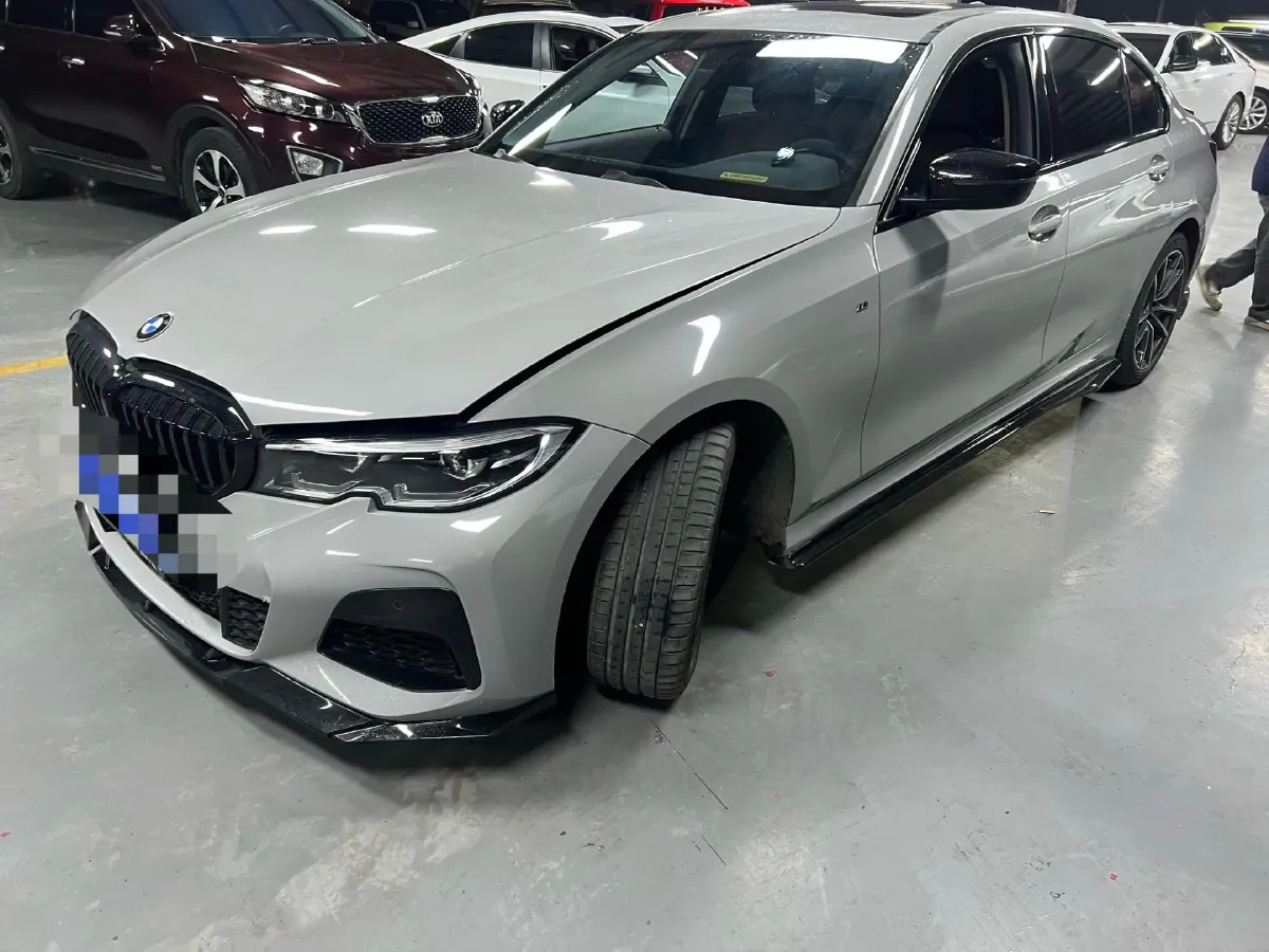 2020 BMW 3 Series 2.0T 156HP L4 8AT,autocango,china used car exporter,china ev exporter,chinese used car exporter,chinese used ev exporter