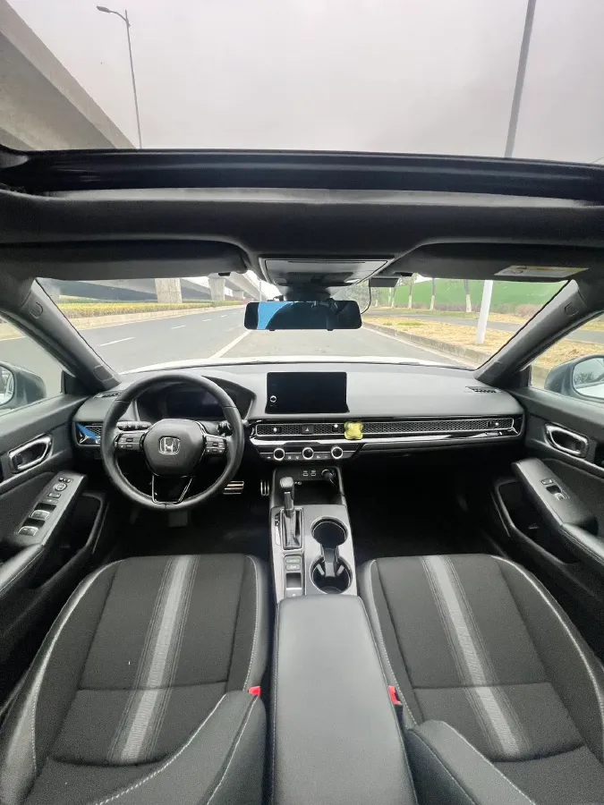 2023 Honda Civic 1.5T 182HP L4 CVT,autocango,china used car exporter,china ev exporter,chinese used car exporter,chinese used ev exporter