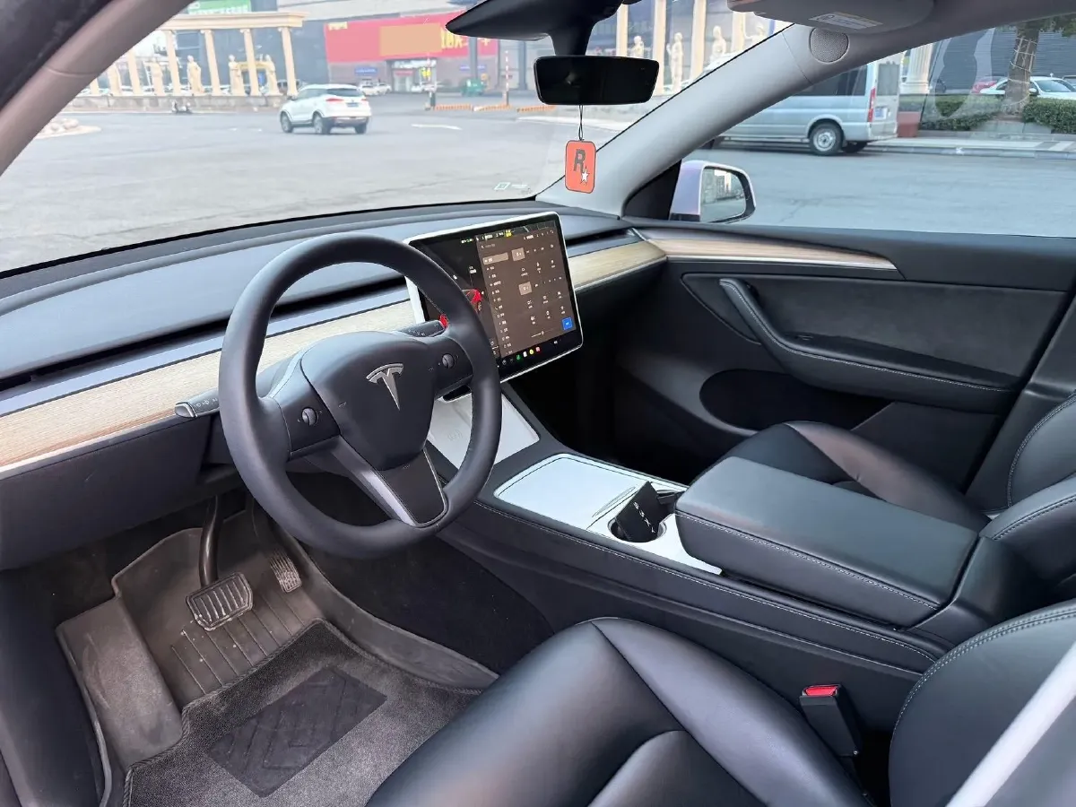 2022 Tesla Model Y BEV 60KWH,autocango,china used car exporter,china ev exporter,chinese used car exporter,chinese used ev exporter