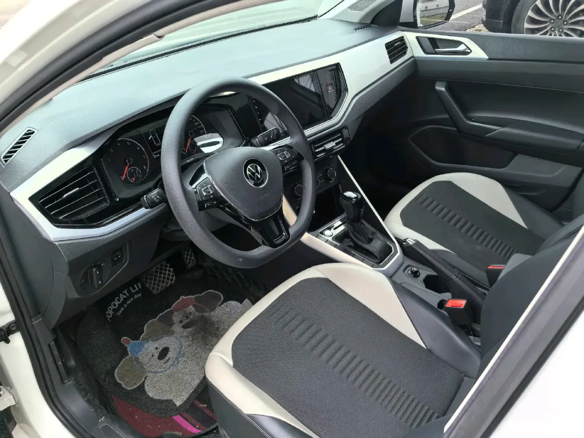 2021 Haval H6 1.5T 169HP L4 7DCT,autocango,china used car exporter,china ev exporter,chinese used car exporter,chinese used ev exporter