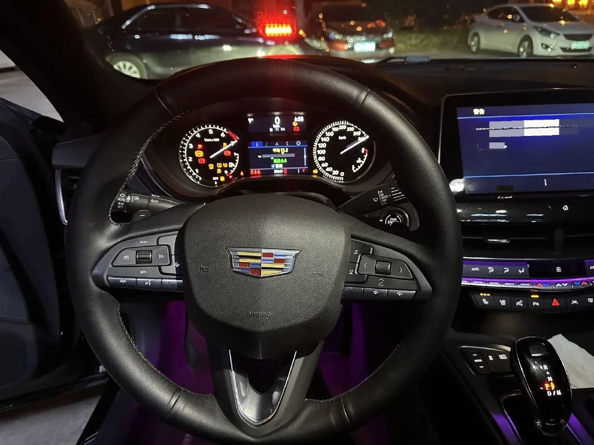 2022 Cadillac CT5 2.0T 237HP L4 10AT,autocango,china used car exporter,china ev exporter,chinese used car exporter,chinese used ev exporter