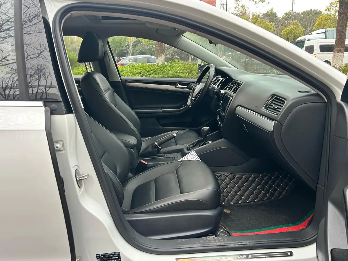 2018 Volkswagen Sagitar 1.2T 110HP L4 7DCT,autocango,china used car exporter,china ev exporter,chinese used car exporter,chinese used ev exporter