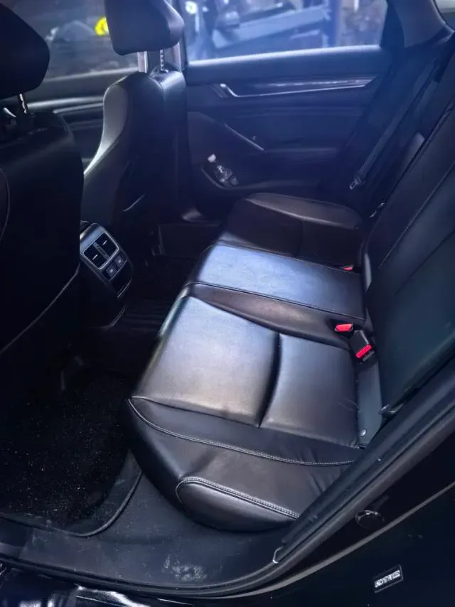 2022 Honda Accord 1.5T 194HP L4 CVT,autocango,china used car exporter,china ev exporter,chinese used car exporter,chinese used ev exporter