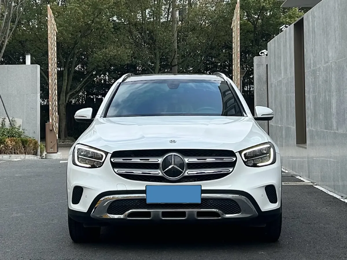 2020 Mercedes-Benz GLC Class 2.0T 197HP L4 9AT,autocango,china used car exporter,china ev exporter,chinese used car exporter,chinese used ev exporter