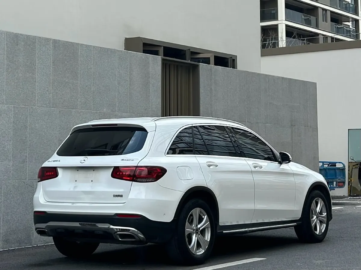 2020 Mercedes-Benz GLC Class 2.0T 197HP L4 9AT,autocango,china used car exporter,china ev exporter,chinese used car exporter,chinese used ev exporter