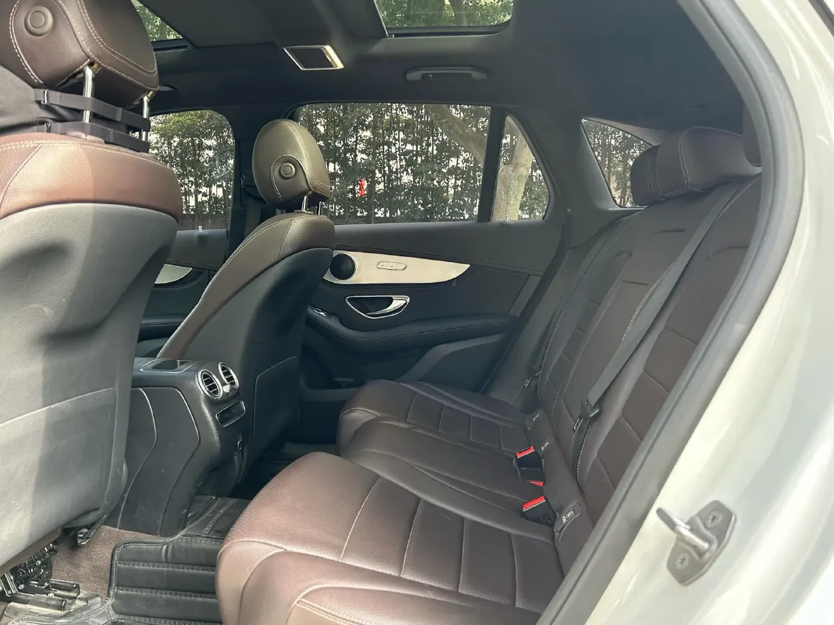 2020 Mercedes-Benz GLC Class 2.0T 197HP L4 9AT,autocango,china used car exporter,china ev exporter,chinese used car exporter,chinese used ev exporter