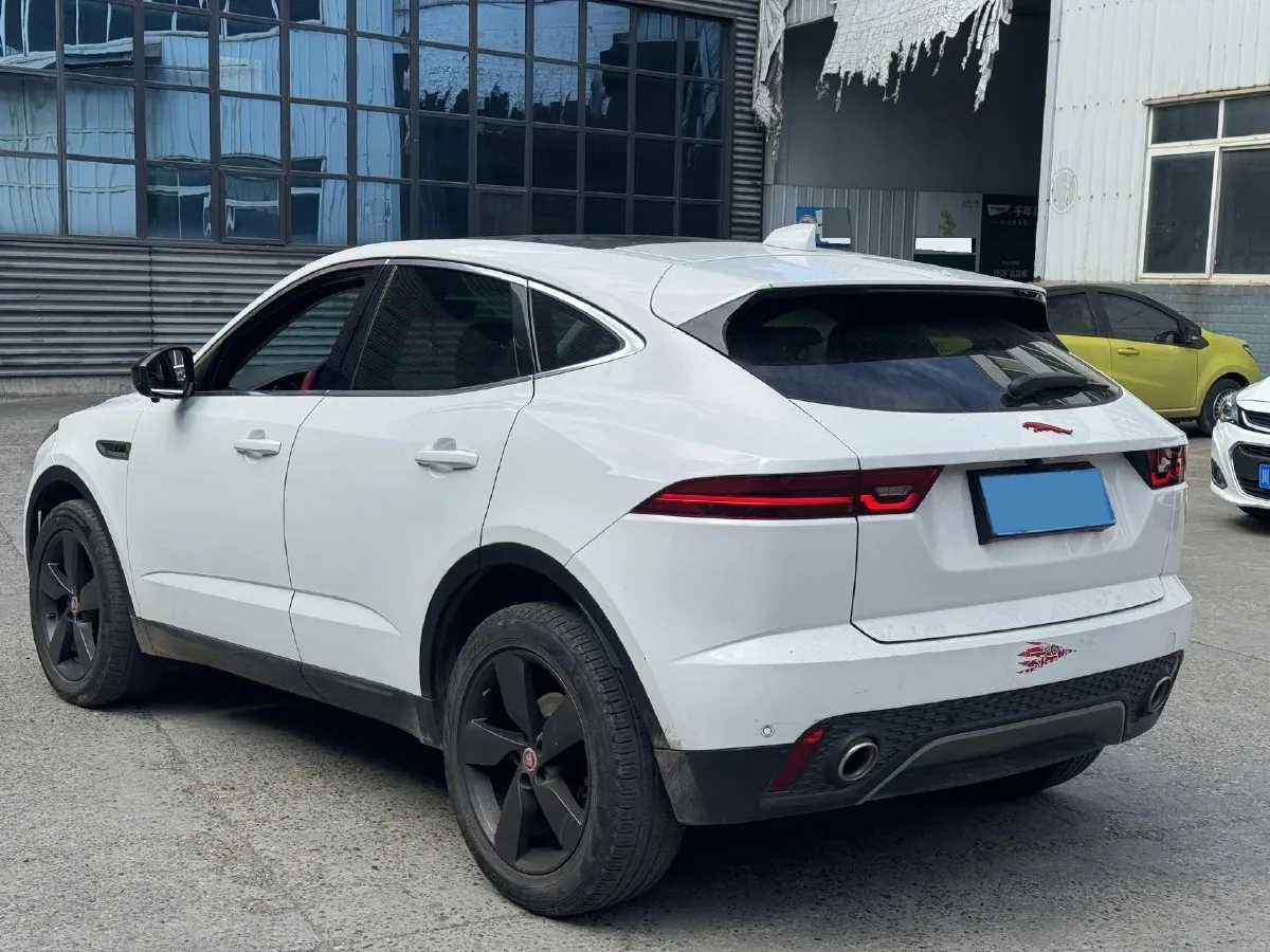 2018 Mercedes-Benz C Class 1.6T 156HP L4 9AT,autocango,china used car exporter,china ev exporter,chinese used car exporter,chinese used ev exporter