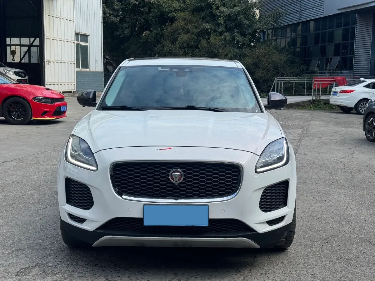 2018 Mercedes-Benz C Class 1.6T 156HP L4 9AT,autocango,china used car exporter,china ev exporter,chinese used car exporter,chinese used ev exporter