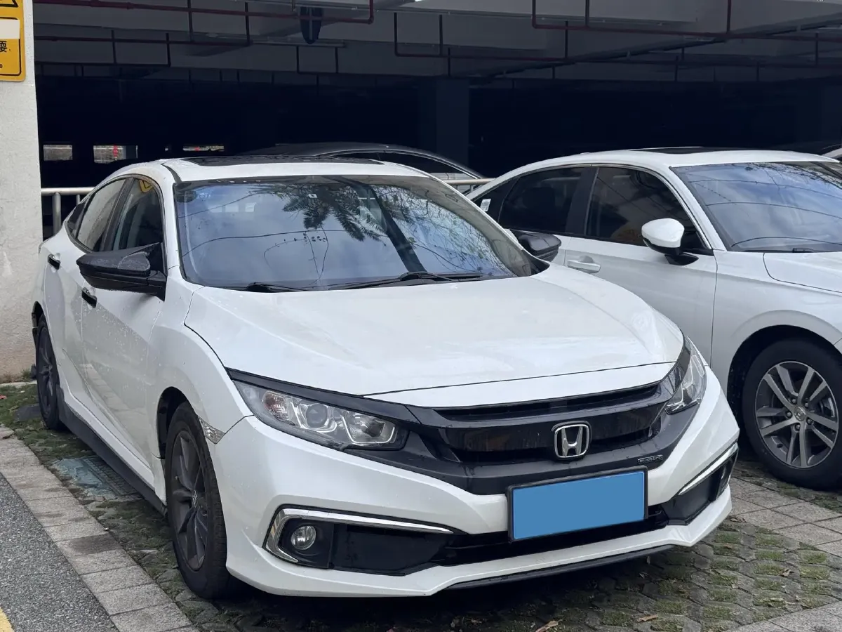 2019 Honda Civic 1.5T 177HP L4 CVT,autocango,china used car exporter,china ev exporter,chinese used car exporter,chinese used ev exporter