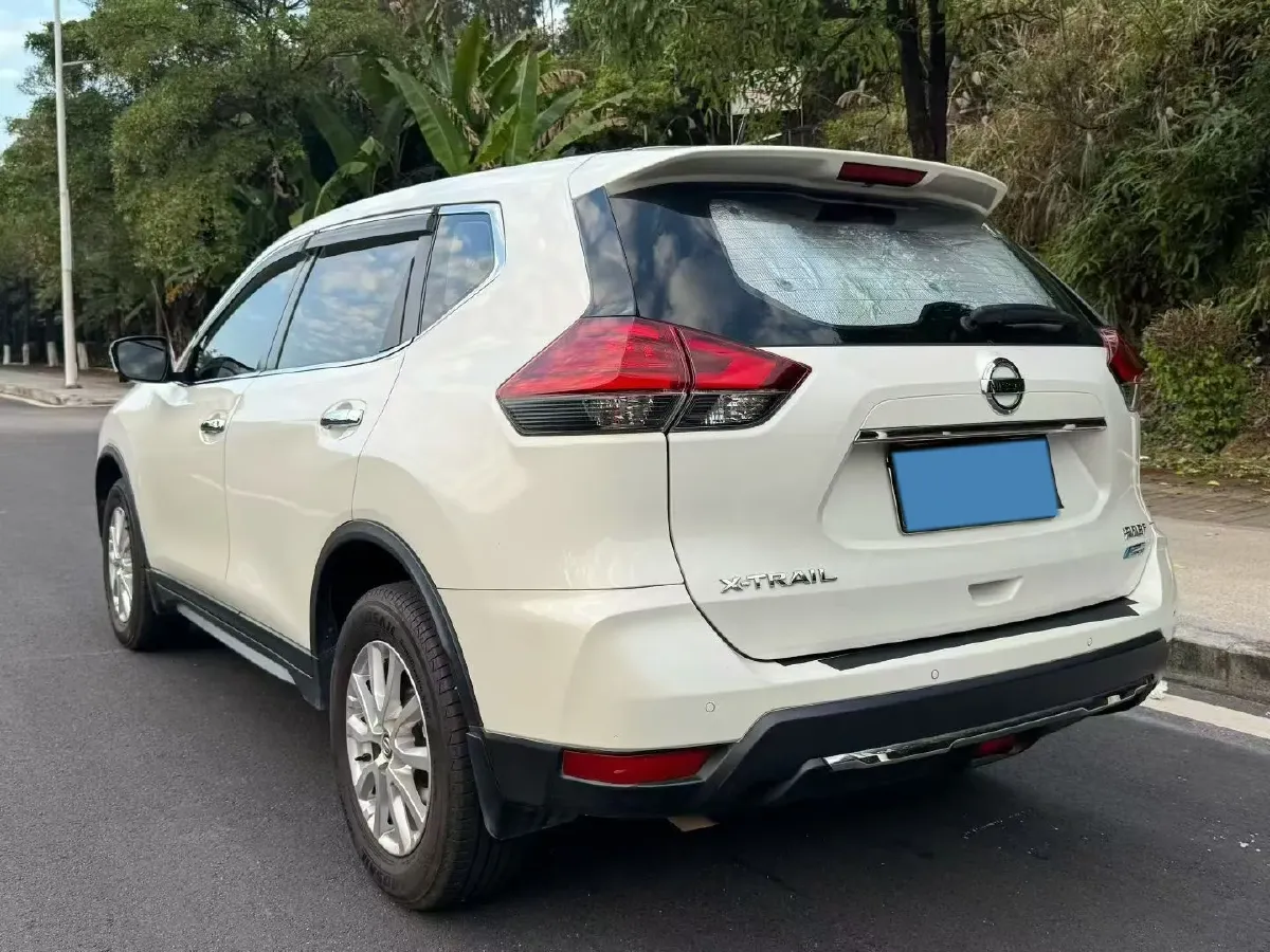 2021 Nissan X-Trail 2.0L 151HP L4 CVT,autocango,china used car exporter,china ev exporter,chinese used car exporter,chinese used ev exporter
