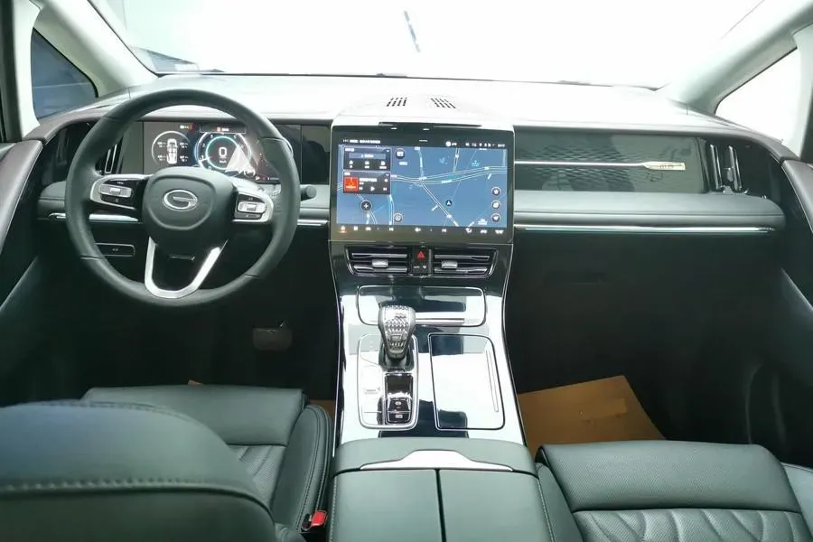 2024 GAC Trumpchi M8 2.0T 252HP L4 8AT,autocango,china used car exporter,china ev exporter,chinese used car exporter,chinese used ev exporter