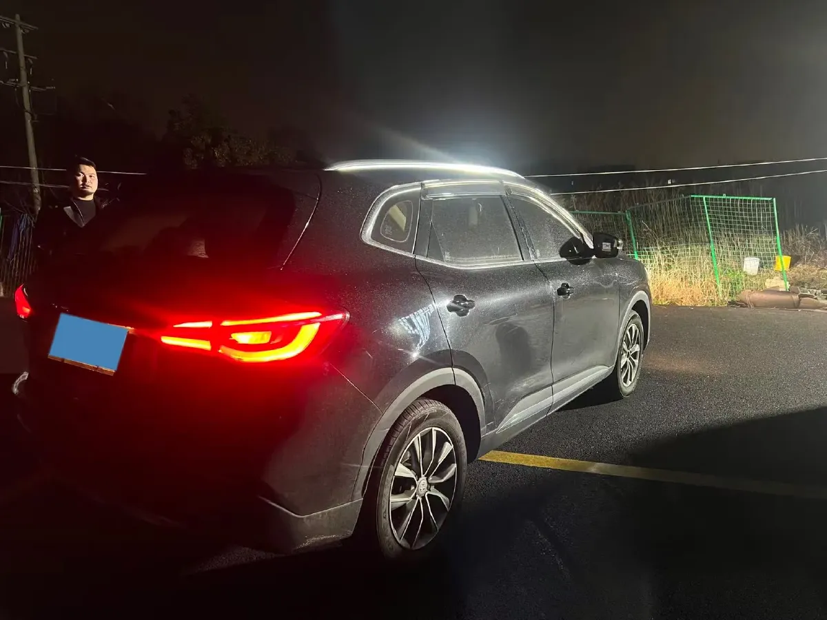 2018 MG HS 1.5T 169HP L4 7DCT,autocango,china used car exporter,china ev exporter,chinese used car exporter,chinese used ev exporter