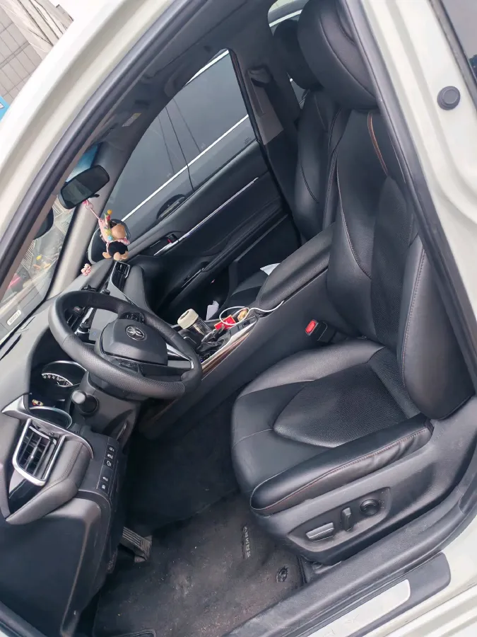 2019 Toyota Camry 2.0L 178HP L4 CVT,autocango,china used car exporter,china ev exporter,chinese used car exporter,chinese used ev exporter