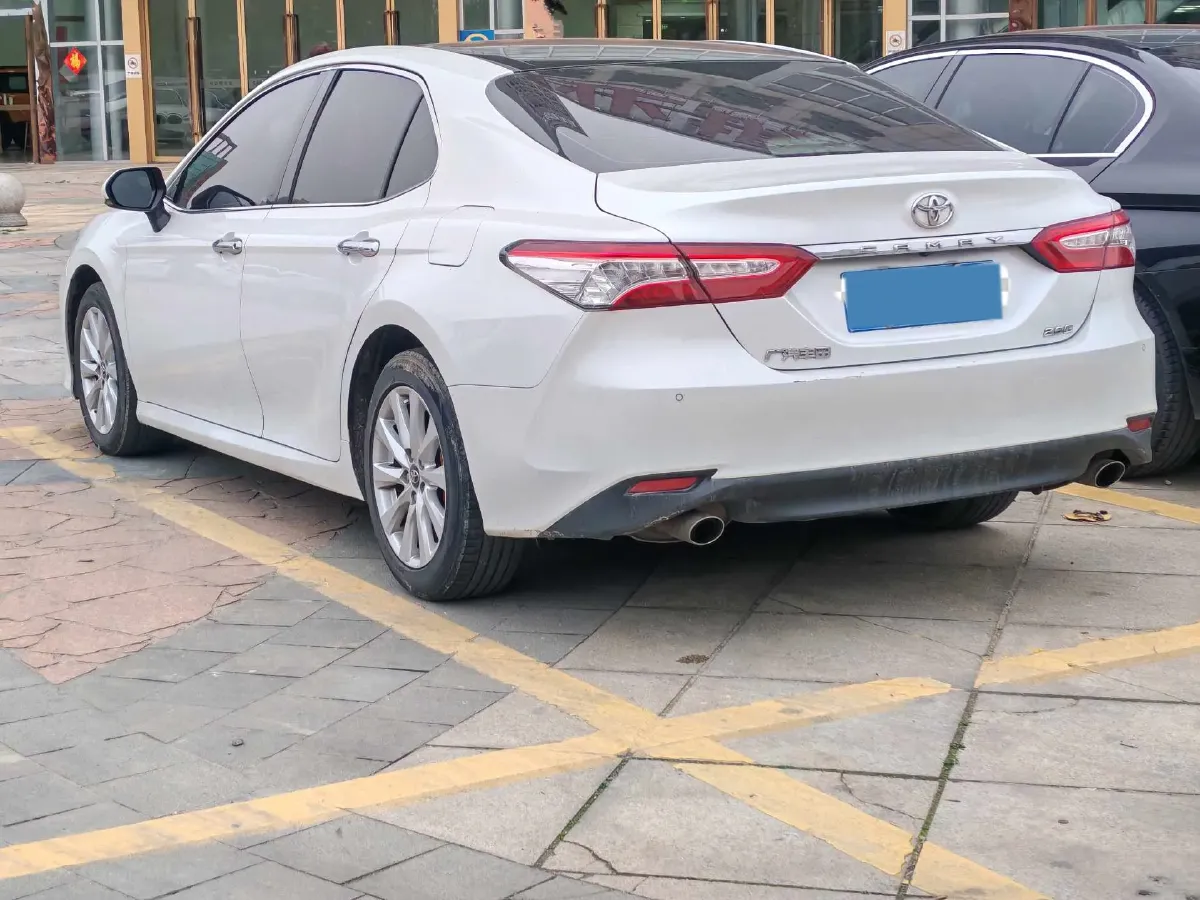 2019 Toyota Camry 2.0L 178HP L4 CVT,autocango,china used car exporter,china ev exporter,chinese used car exporter,chinese used ev exporter