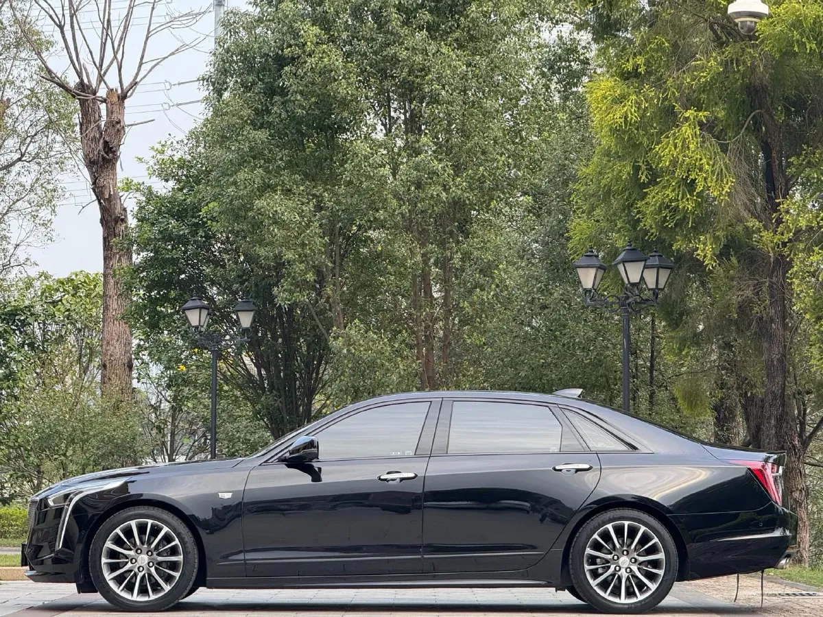 2022 Cadillac CT6 2.0T 237HP L4 10AT,autocango,china used car exporter,china ev exporter,chinese used car exporter,chinese used ev exporter