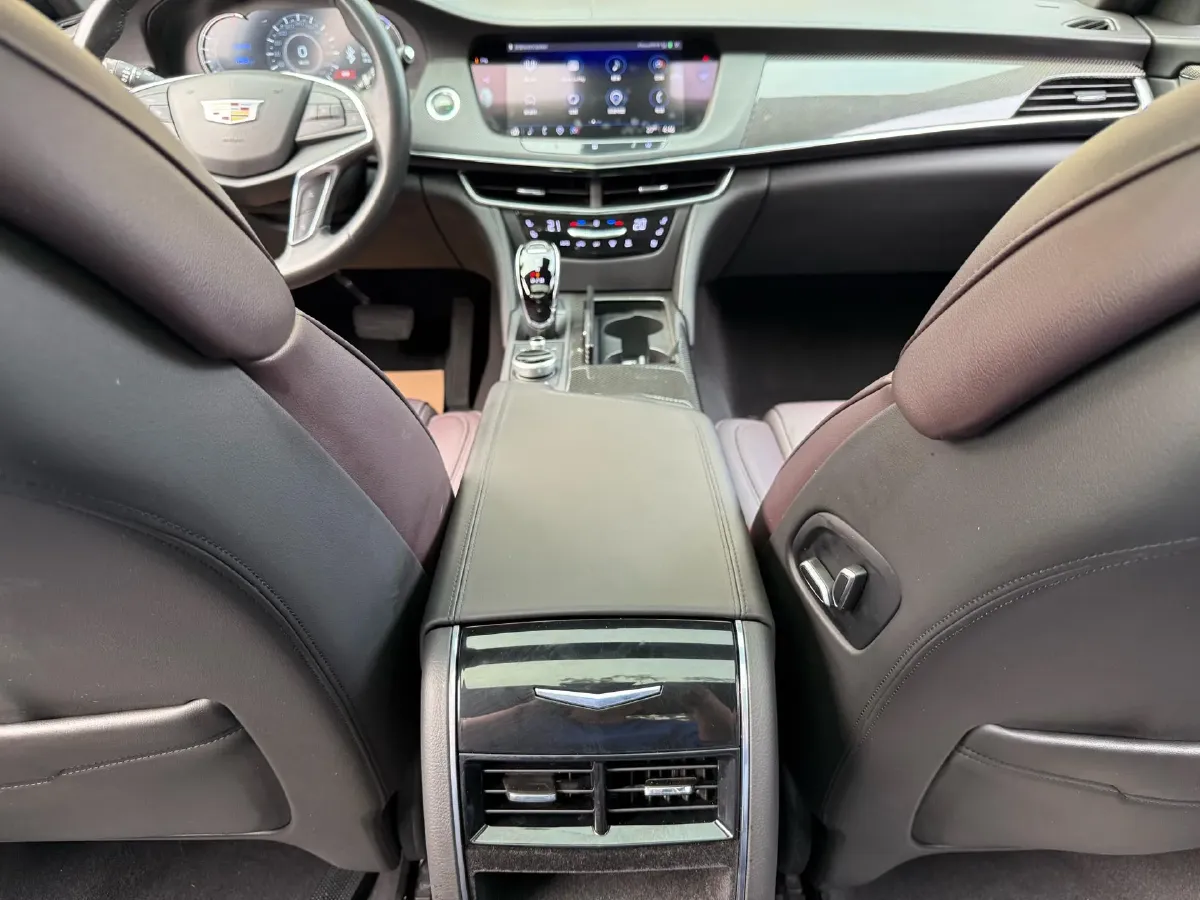 2022 Cadillac CT6 2.0T 237HP L4 10AT,autocango,china used car exporter,china ev exporter,chinese used car exporter,chinese used ev exporter