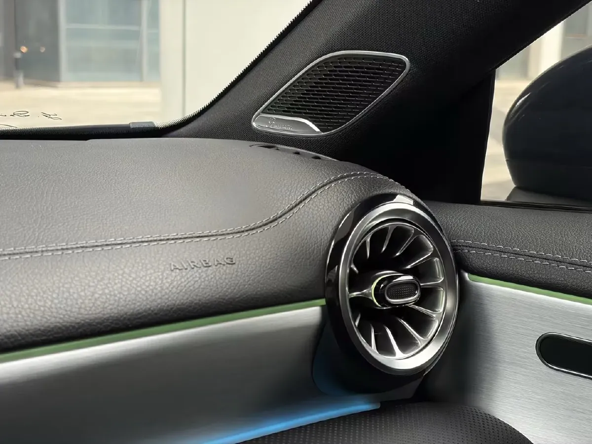 2021 Mercedes-Benz CLA AMG 2.0T 306HP L4 7DCT,autocango,china used car exporter,china ev exporter,chinese used car exporter,chinese used ev exporter