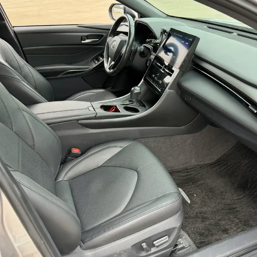 2023 Toyota Avalon 2.5L 207HP L4 8AT,autocango,china used car exporter,china ev exporter,chinese used car exporter,chinese used ev exporter