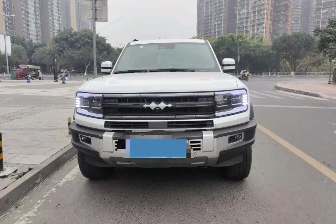 2023 FangChengBao Bao 5 1.5T 194HP L4 E-CVT PHEV 31.8KWH,autocango,china used car exporter,china ev exporter,chinese used car exporter,chinese used ev exporter