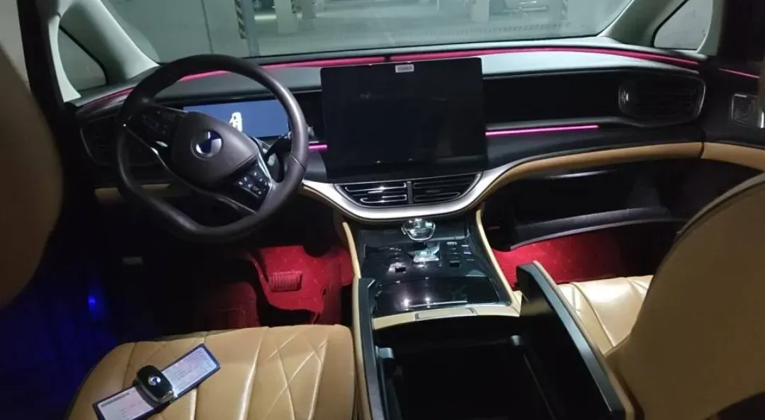 2024 Denza D9 1.5T 139HP L4 E-CVT PHEV 40KWH,autocango,china used car exporter,china ev exporter,chinese used car exporter,chinese used ev exporter