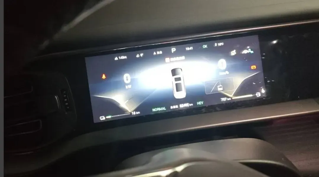 2024 Denza D9 1.5T 139HP L4 E-CVT PHEV 40KWH,autocango,china used car exporter,china ev exporter,chinese used car exporter,chinese used ev exporter