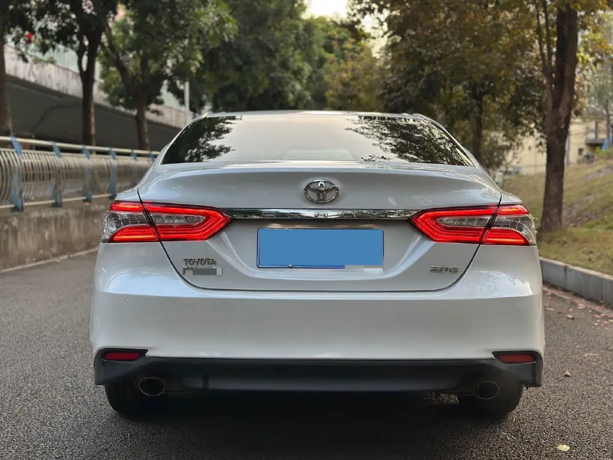 2018 Toyota Camry 2.0L 169HP L4 6AT,autocango,china used car exporter,china ev exporter,chinese used car exporter,chinese used ev exporter