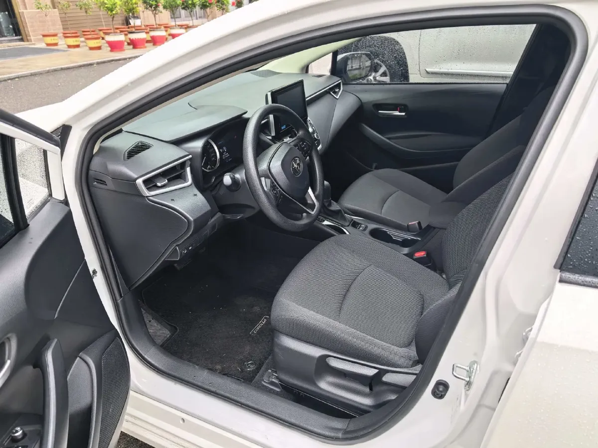 2021 Toyota Corolla 1.5L 121HP L3 CVT,autocango,china used car exporter,china ev exporter,chinese used car exporter,chinese used ev exporter