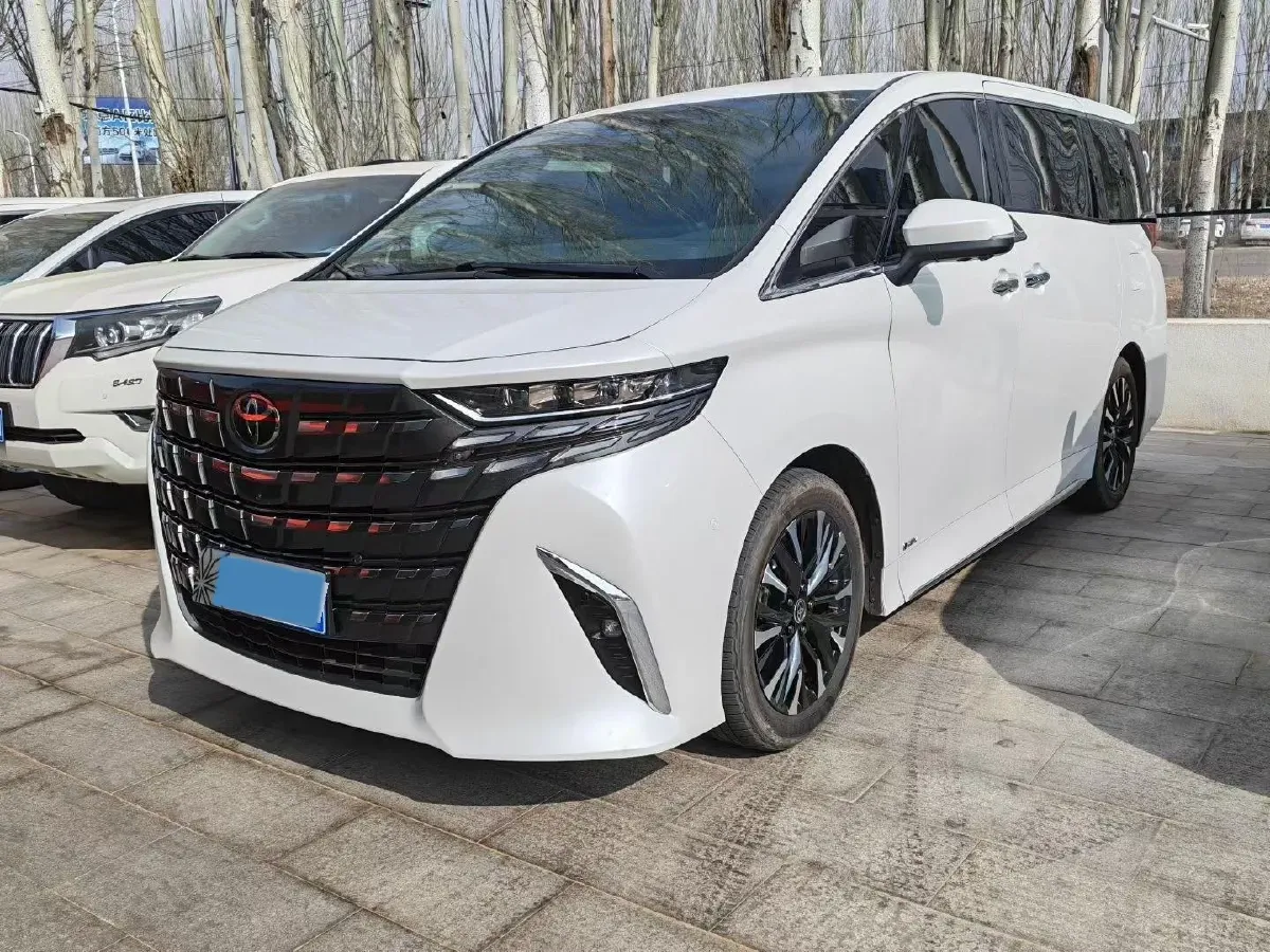 2024 Toyota Alphard 2.5L 190HP L4 E-CVT Hybrid,autocango,china used car exporter,china ev exporter,chinese used car exporter,chinese used ev exporter
