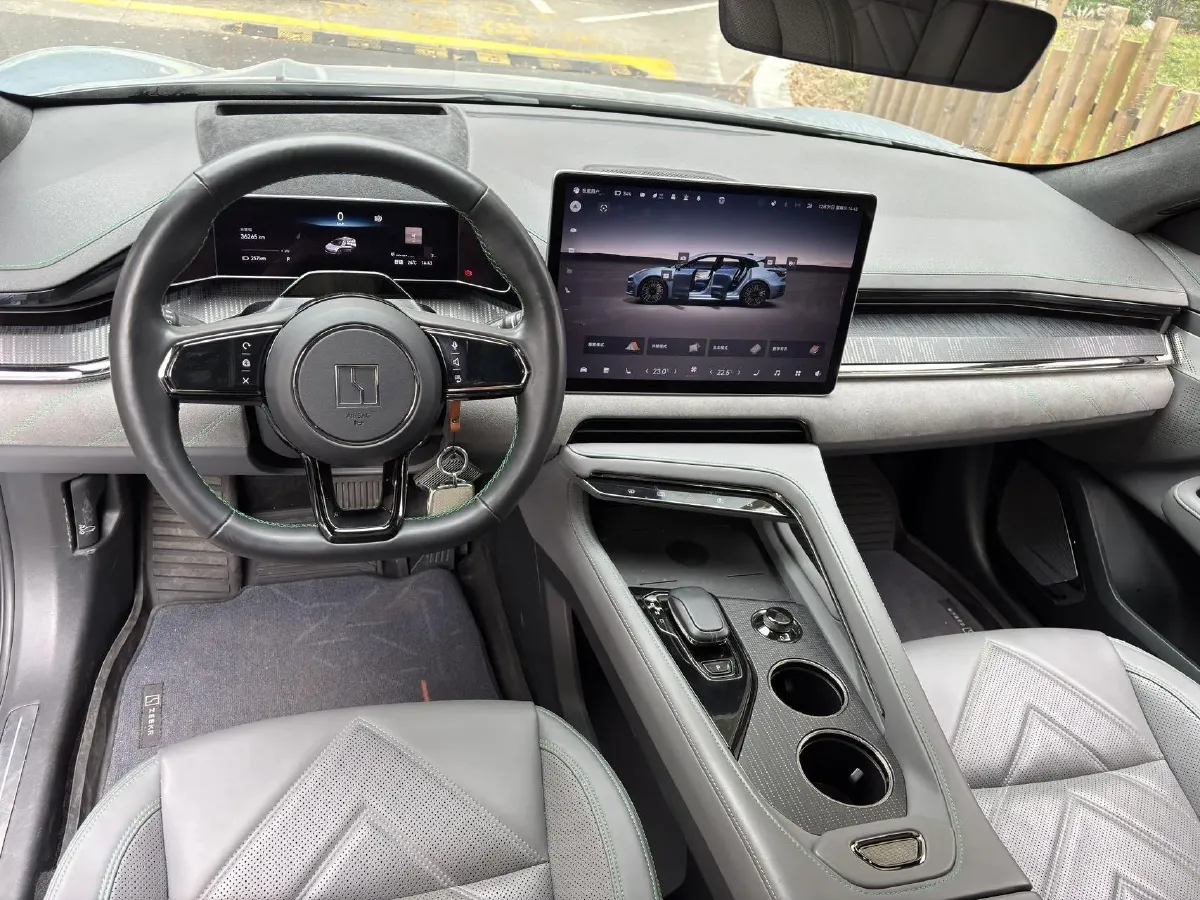 2023 Zeekr 001 BEV 100KWH,autocango,china used car exporter,china ev exporter,chinese used car exporter,chinese used ev exporter