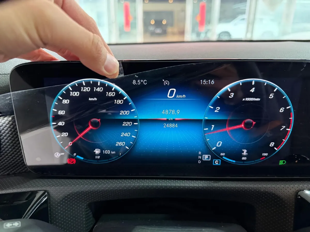 2021 Mercedes-Benz A Class 1.3T 136HP L4 7DCT,autocango,china used car exporter,china ev exporter,chinese used car exporter,chinese used ev exporter