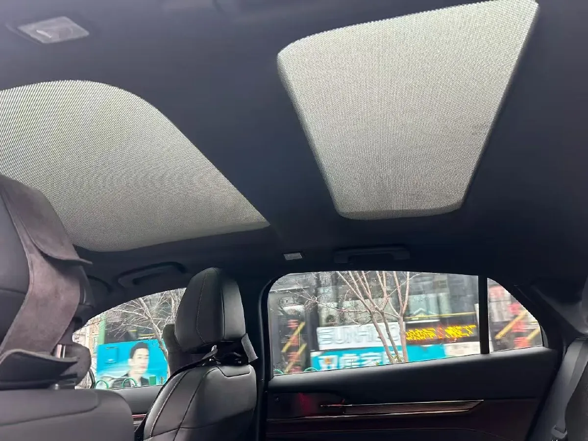 2022 Ford Mondeo 2.0T 238HP L4 8AT,autocango,china used car exporter,china ev exporter,chinese used car exporter,chinese used ev exporter