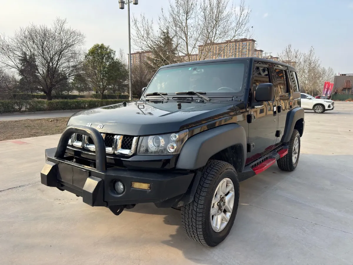 2016 Beijing BJ40 2.0T 204HP L4 5MT,autocango,china used car exporter,china ev exporter,chinese used car exporter,chinese used ev exporter