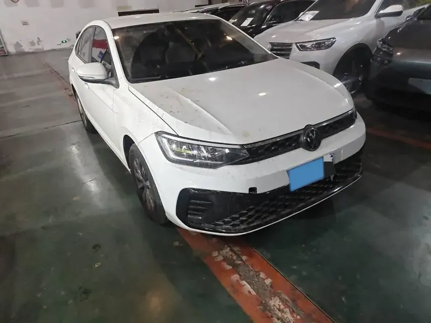 2023 Mazda 3 Axela 1.5L 117HP L4 6AT,autocango,china used car exporter,china ev exporter,chinese used car exporter,chinese used ev exporter